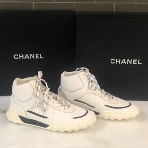 CHANEL Interlocking CC Logo Chunky Sneakers NWT